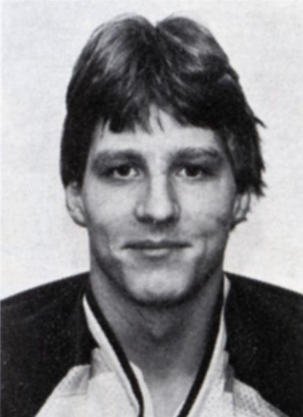 Doug Johnson hockey player photo