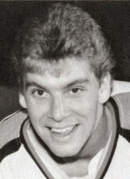 Doug Kirton hockey player photo