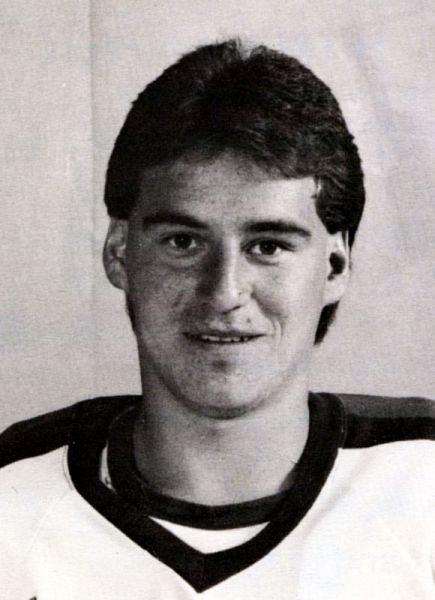 Doug Moffatt hockey player photo