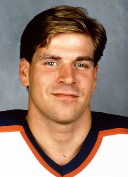 Doug Weight hockey player photo
