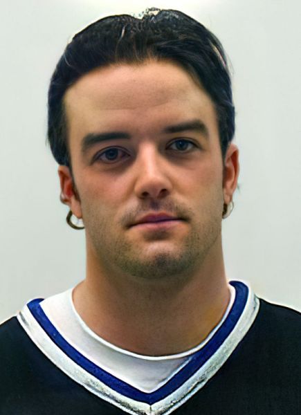 Drew Omicioli hockey player photo