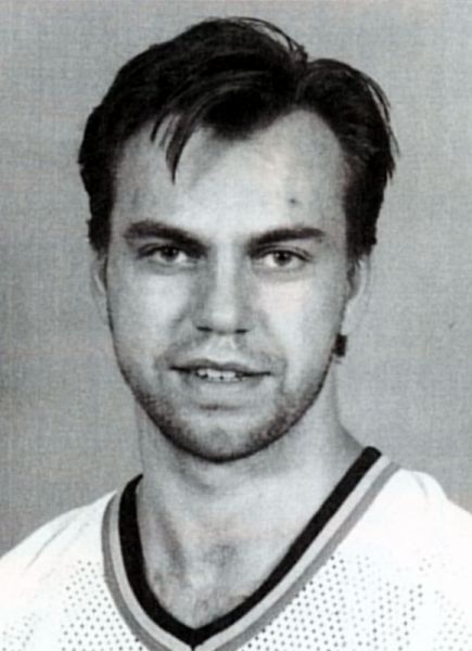 Egor Bashkatov hockey player photo