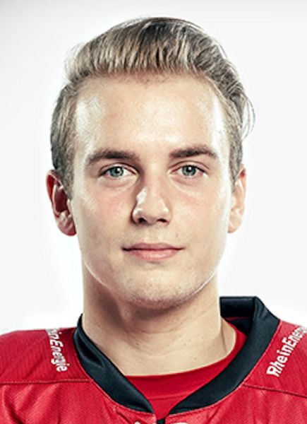 Eric Valentin hockey player photo