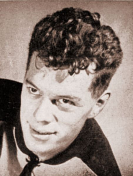 Frank Mathers hockey player photo