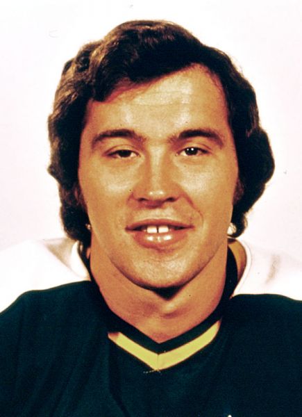Fred Barrett hockey player photo