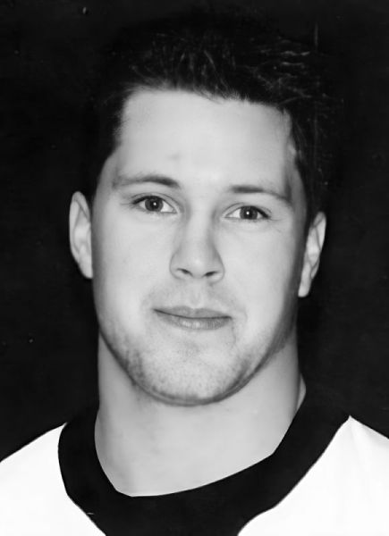 Garnet Jacobson hockey player photo