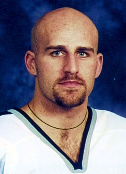 Garry Gruber hockey player photo