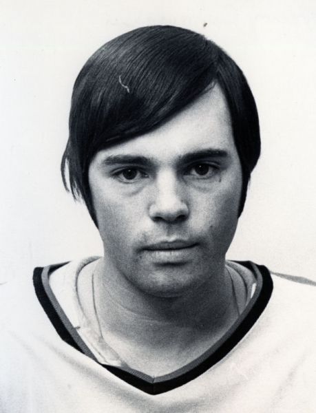 Gary Cunningham hockey player photo