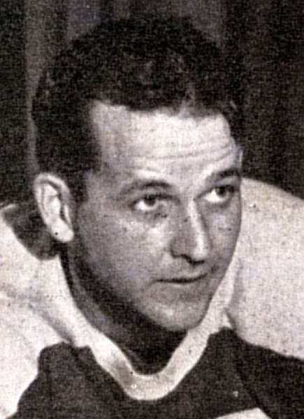 Gene Gibbons hockey player photo