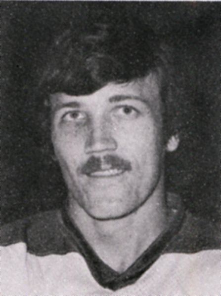 Gene Motuzas hockey player photo