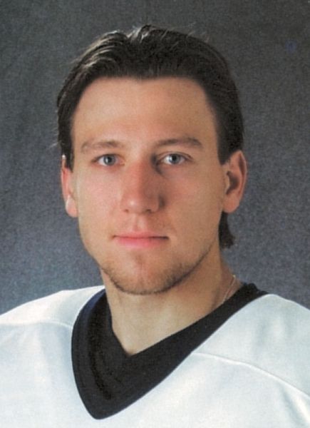 Gennady Razin hockey player photo