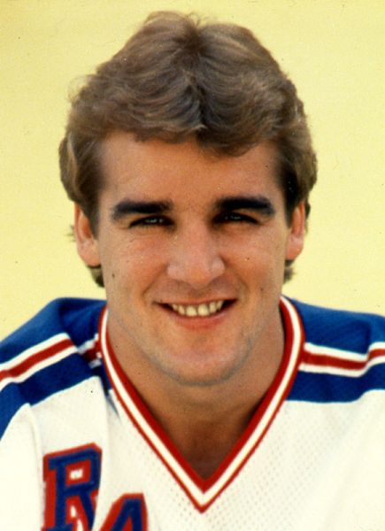 George McPhee hockey player photo