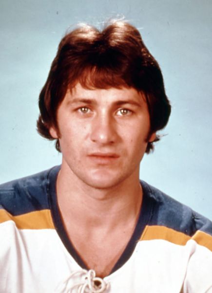 Gilbert Perreault hockey player photo