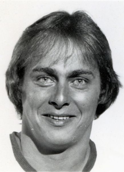 Gilles Gilbert hockey player photo