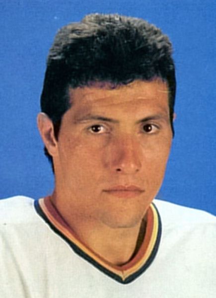 Gino Cavallini hockey player photo