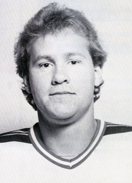 Glenn Fester hockey player photo