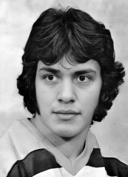 Gord McKay hockey player photo