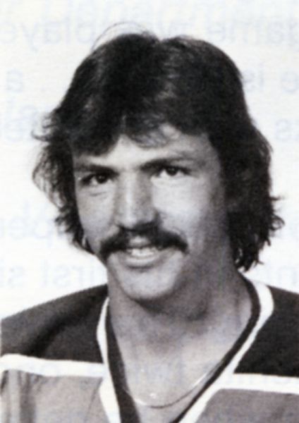Gord Stafford hockey player photo