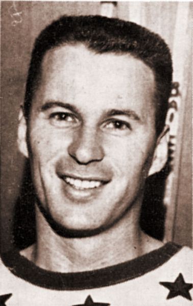 Gordon Heale hockey player photo