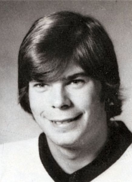 Greg Redquest hockey player photo