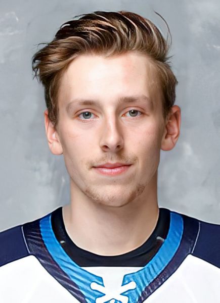 Griffen Outhouse hockey player photo