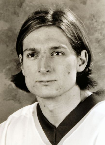 Harry York hockey player photo