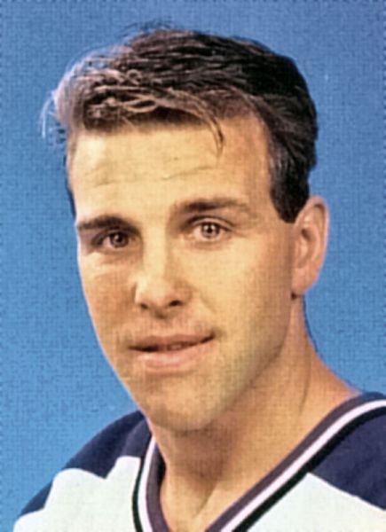 Hubie McDonough hockey player photo