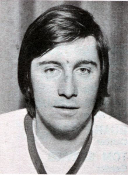 Hugh Harvey hockey player photo