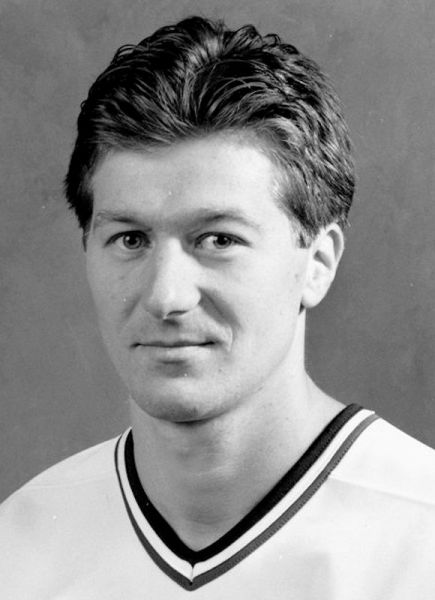 Igor Chibirev hockey player photo