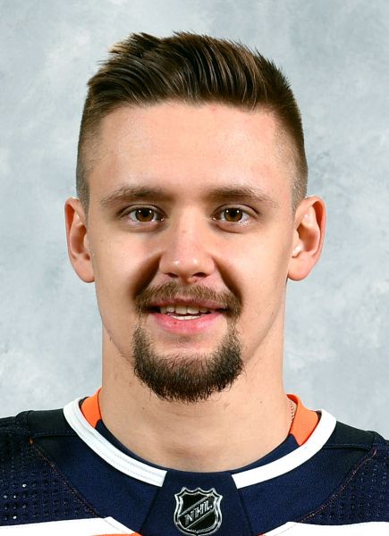 Ilya Konovalov hockey player photo