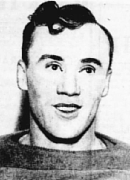 Irving Mackie hockey player photo