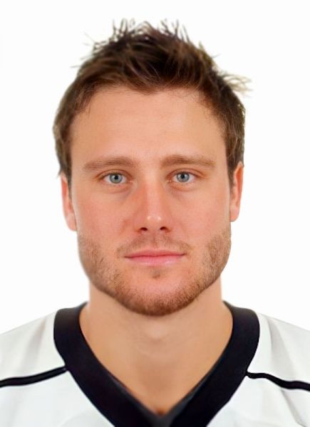 Isaac Smeltzer hockey player photo