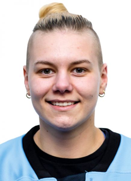 Iveta Klimasova hockey player photo