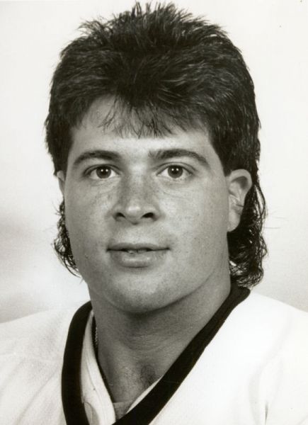 Jack Capuano hockey player photo