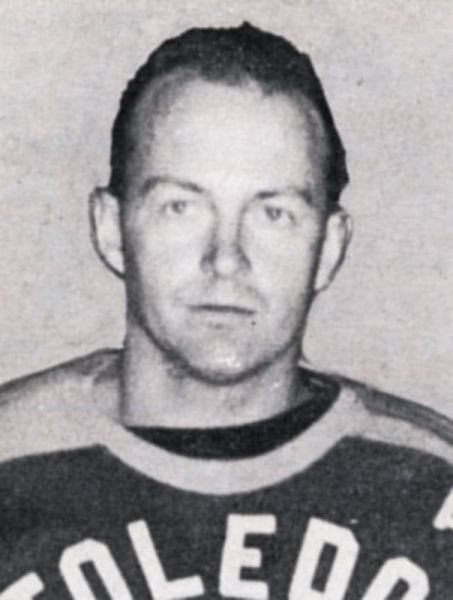 Jack Kernahan hockey player photo