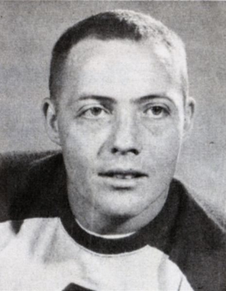 Jerry Nichols hockey player photo