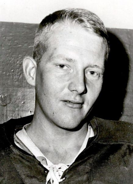 Jerry Rempel hockey player photo