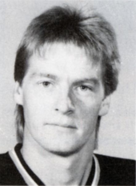 Jim Hamilton hockey player photo