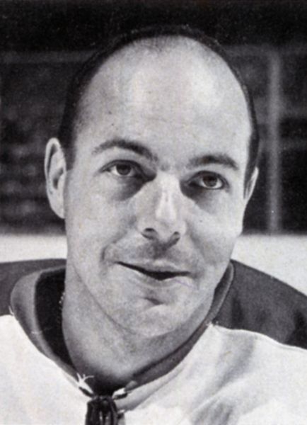 Jim Holdaway hockey player photo