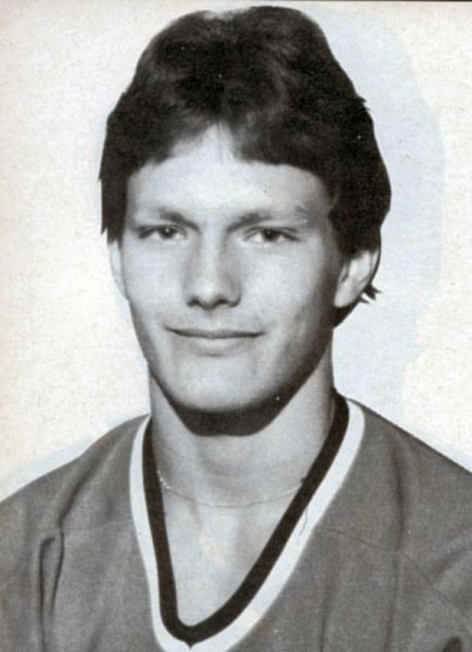 Jim Hutchins hockey player photo