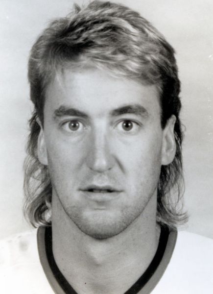 Jim Playfair hockey player photo