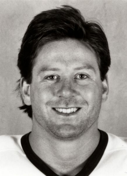 Jim Thomson hockey player photo