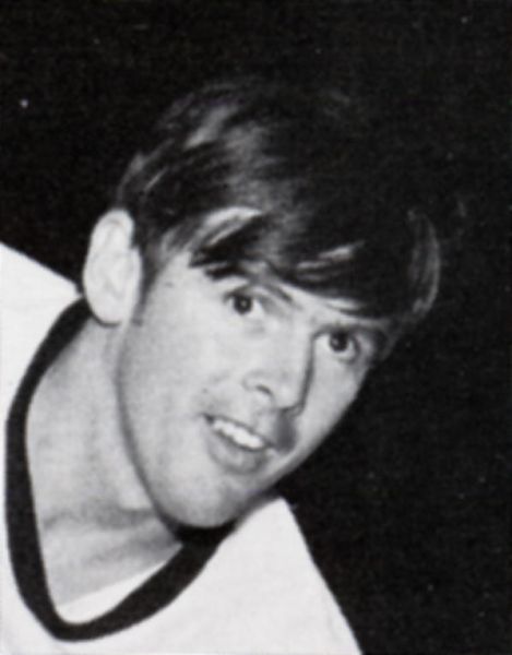 Joe MacGillivray hockey player photo