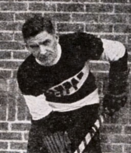 Joe McCormick hockey player photo