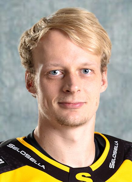 Joel Olkkonen hockey player photo