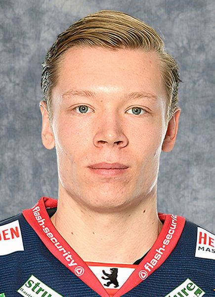 Jonas Mueller hockey player photo