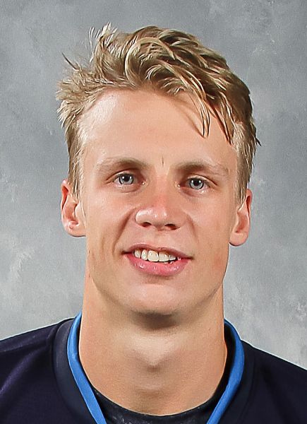 Jussi Olkinuora hockey player photo