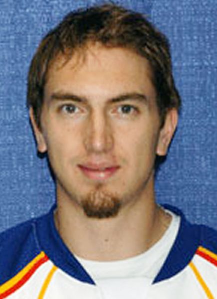 Justin Taylor hockey player photo