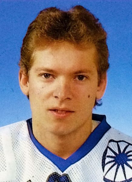 Kari Laitinen hockey player photo