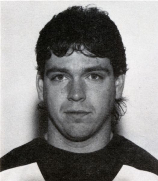 Ken Moran hockey player photo